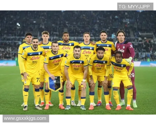 男孩勇敢拒绝足球明星握手背后的故事引发热议